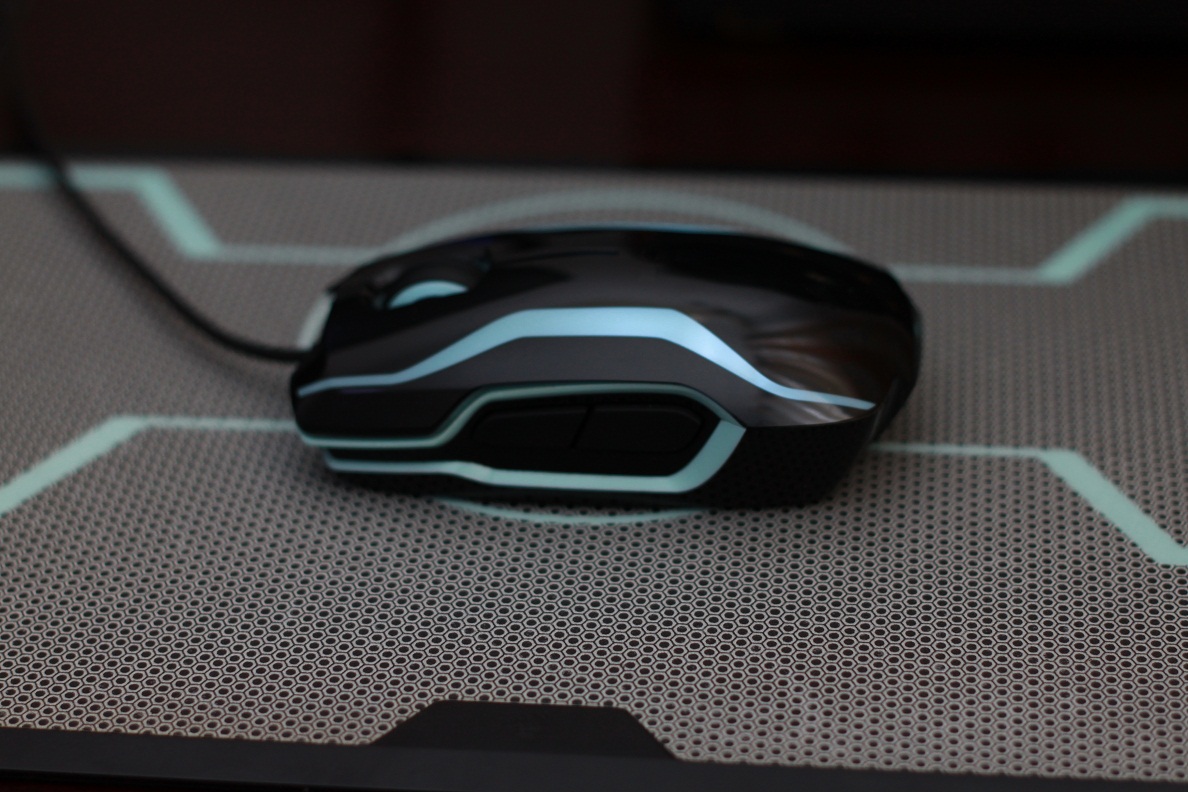 �ü۸�� ����������GTS̼�����棬 Razer��ս�����������װ