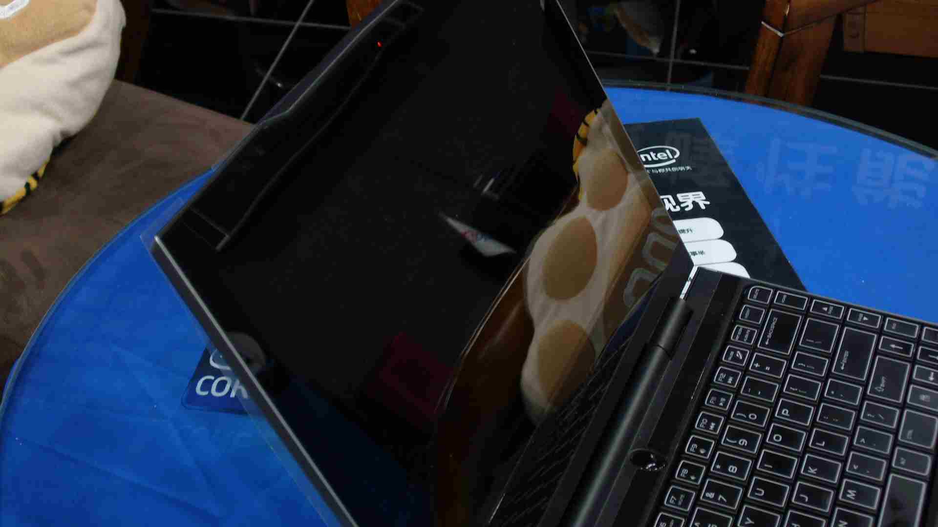�����ô��� Alienware M11X