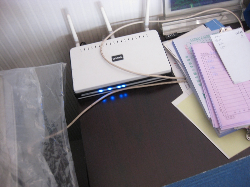 �����ݡ������ۡ�D-Link��Ѷ��Linksys���ϵͳ�������������غϲ���458Ԫ���Ա�����