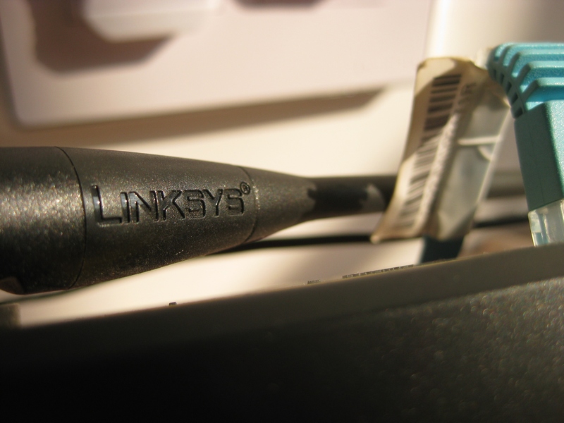 �����ݡ������ۡ�D-Link��Ѷ��Linksys���ϵͳ�������������غϲ���458Ԫ���Ա�����