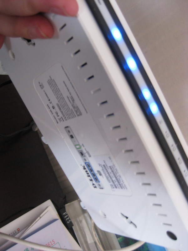 �����ݡ������ۡ�D-Link��Ѷ��Linksys���ϵͳ�������������غϲ���458Ԫ���Ա�����