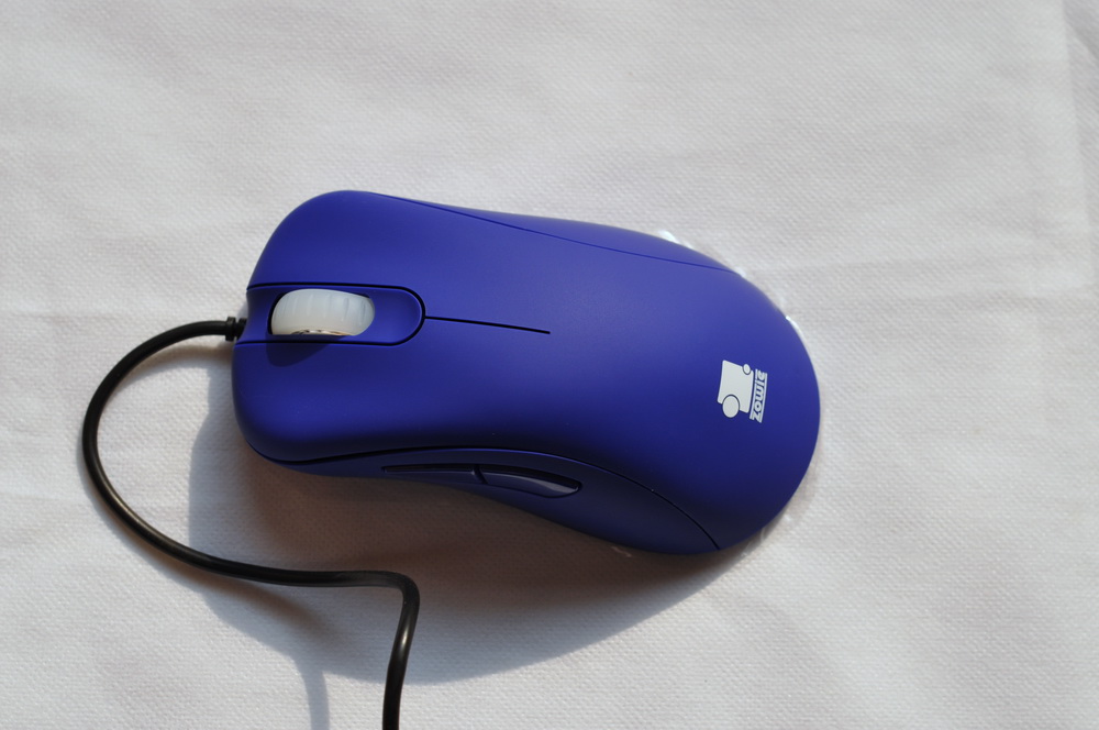 ZOWIE EC2 ��ɫ������