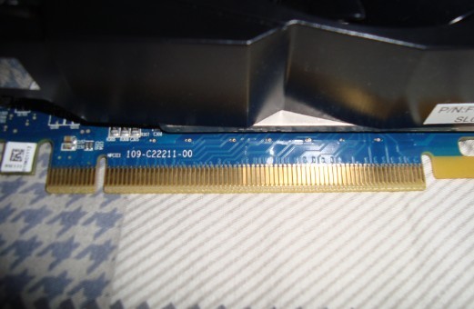 ��ɽ�������������ۡ�����ʯ HD6870 vapor-x 1G  1100 SF���� �Ա�����̳�н�