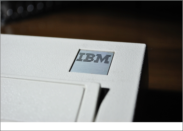 IBM�ұ�.jpg