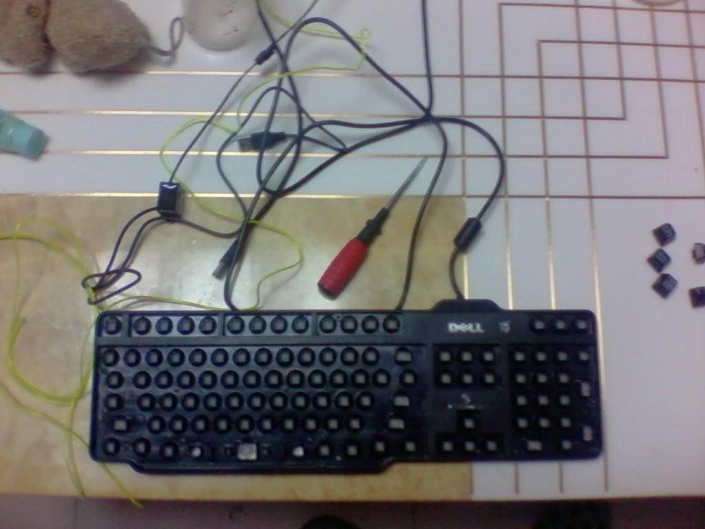 �����ģ�Ű8115�С�������������������������������