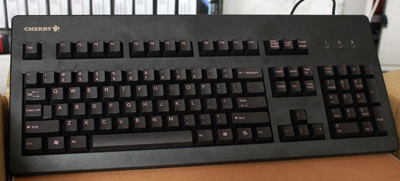 ��{��}KBC 104 PBT ӣ��G80-3000 ����ȫ�� ��ɫ�Һ��ּ�ñ