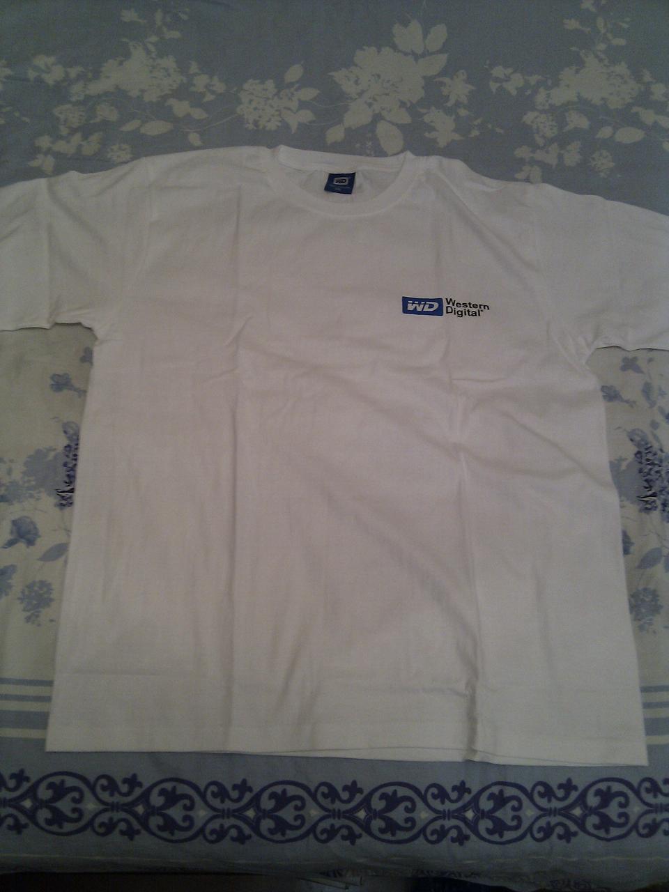 tshirt1.jpg