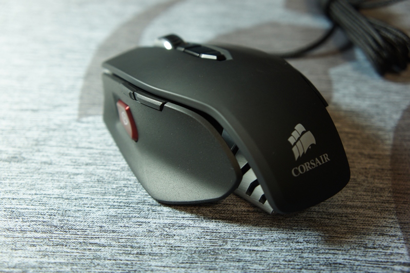 Corsair M60 -- զ