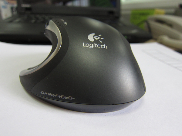 ����8�·�������޼� Logitech M950
