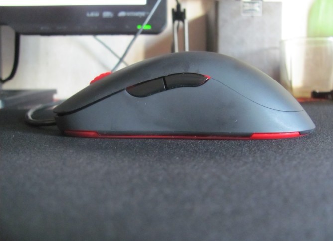  -----  ZOWIE AM  ʹøܣͼ