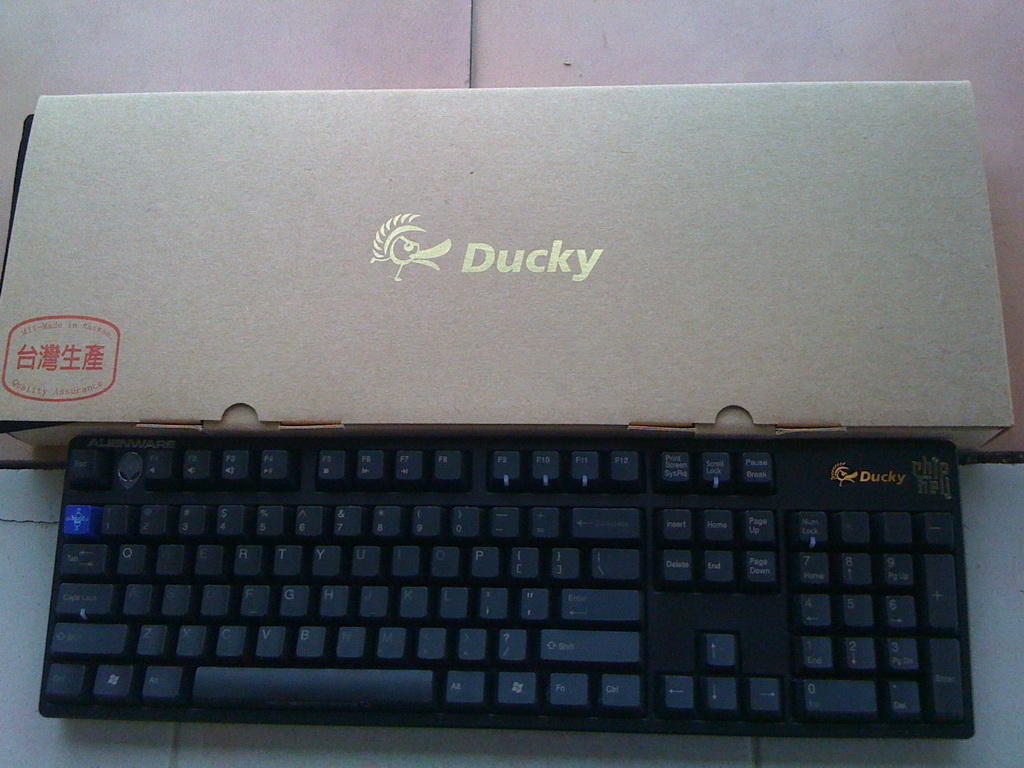 ����DUCKY DK9000 104 PBT������ñ�����е����