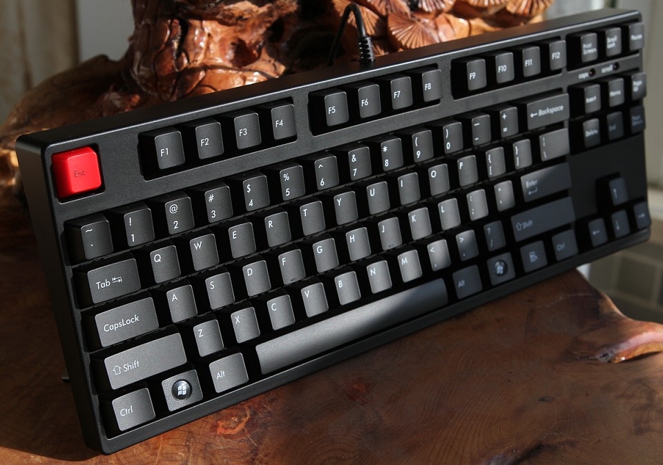 ���,��ܳ(Filco�ļ�ñ�ָб�POM�ĺ�̫����)