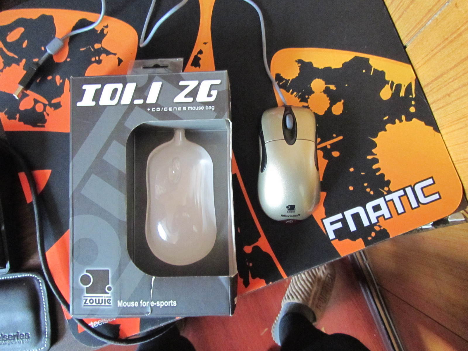 ZOWIE io 1.1 Ľ