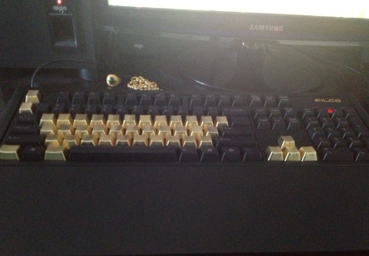 FILCO 104 ����
