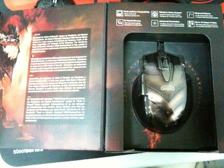 Steelseries��� ħ�޴��ֱ����