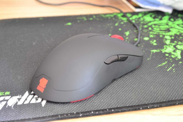 zowie AM