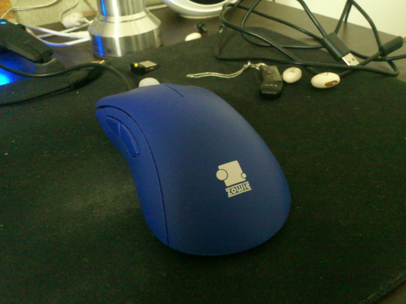 ��EC1