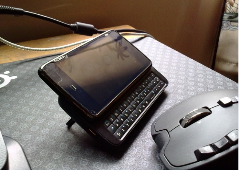 ŵ����/NokiaN900 ��ˢ��׿4.0.3˫ϵͳ