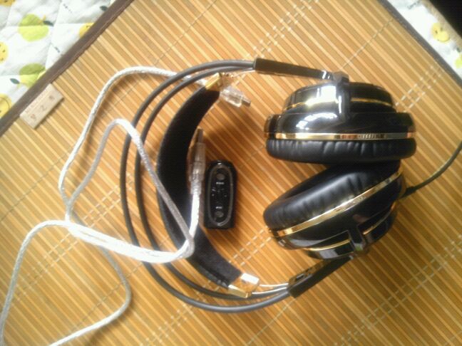 Steelseries Siberia V2 �ڽ�棨��USB������