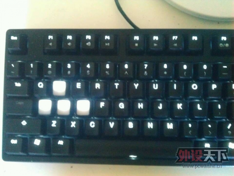Ducky 9008 S �׺�