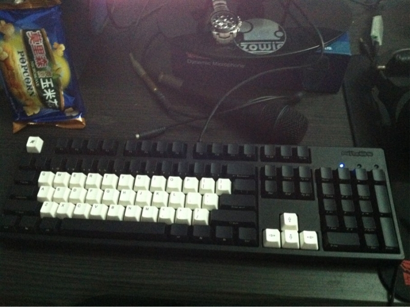FILCO���ߺڲ裨�ѳ�)+ sensei raw+9.7��IPSƽ��+��ΪC8500