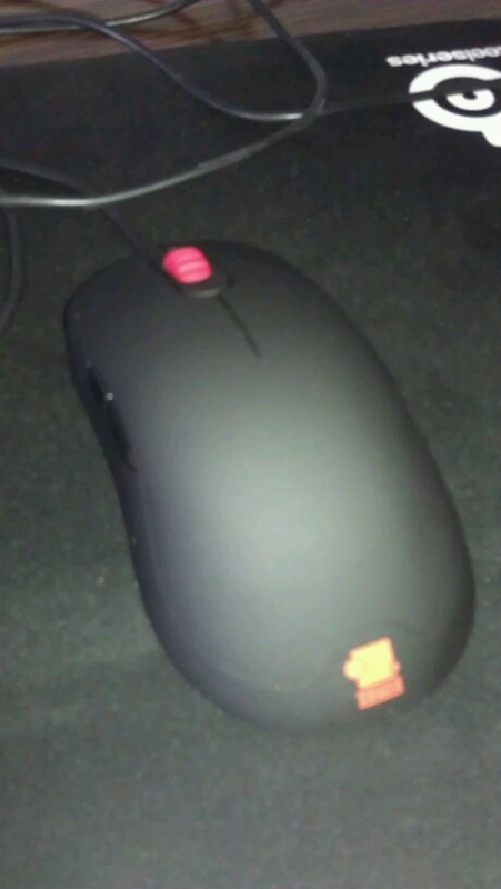 zowie am