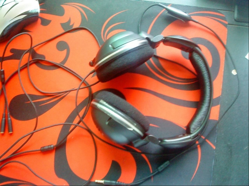 ��ɫ5hv2��Ϸ����   PLU 3000�׺��޳�汾��е����