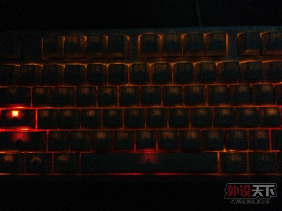 Plum 96第一版 自上灯