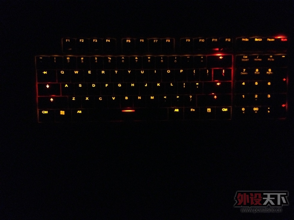 Plum 96第一版 自上灯