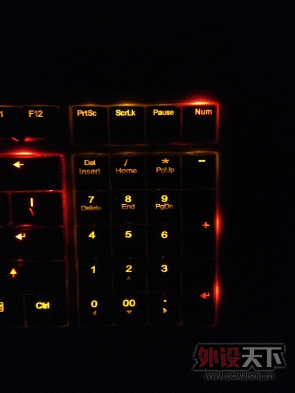 Plum 96第一版 自上灯