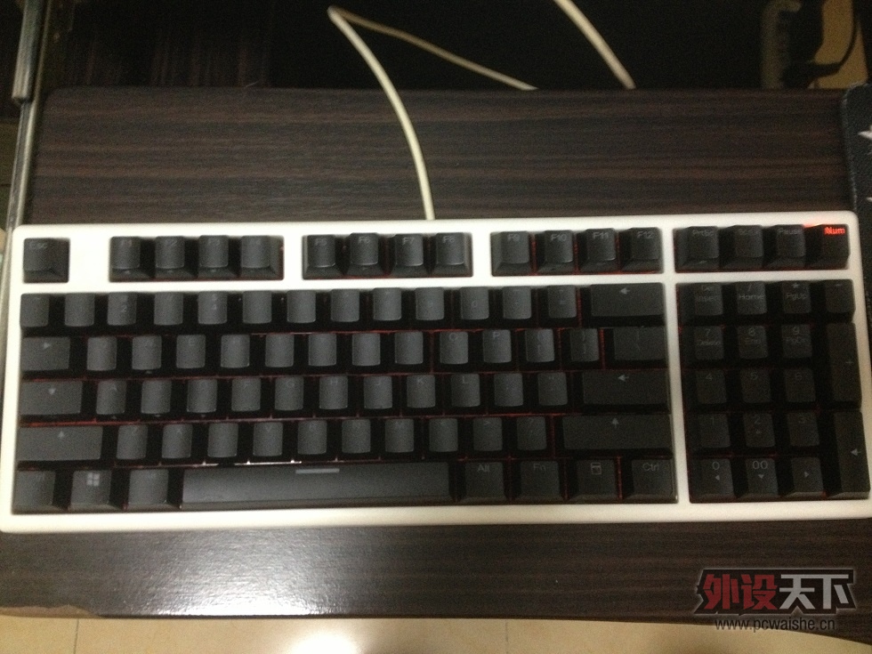 Plum 96第一版 自上灯