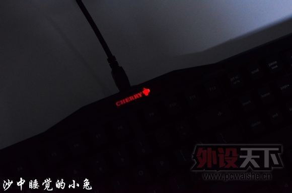 CHERRY 3850 MX3.0——拆解——改灯——丰胸篇