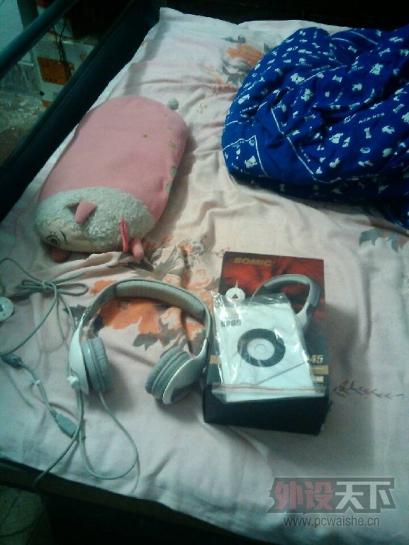 465G8X)~KWFE5I8C}7[)M[Y.jpg