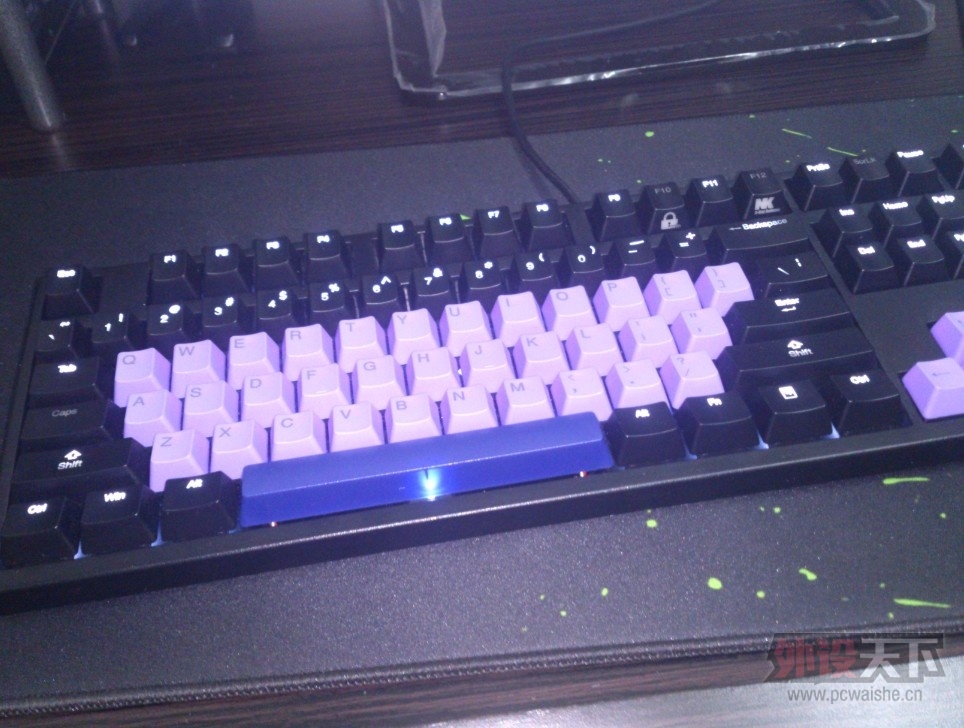 QQ9%S56Q7NNK2~XQK_4_LWB.jpg