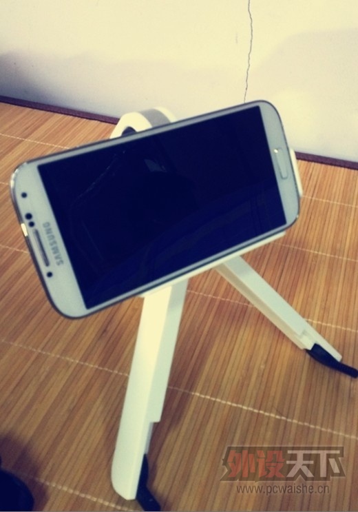 QQ��ͼ20131014223557.jpg