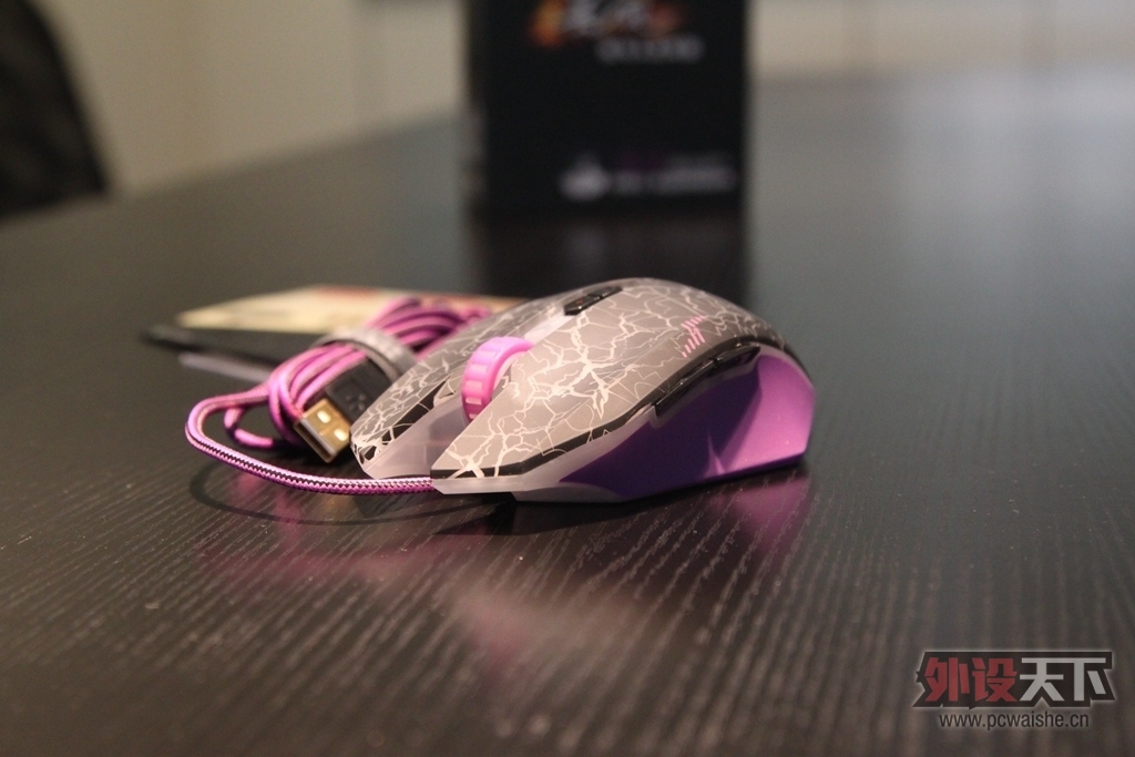 175819ac5qd1wjxtdtroji.jpg