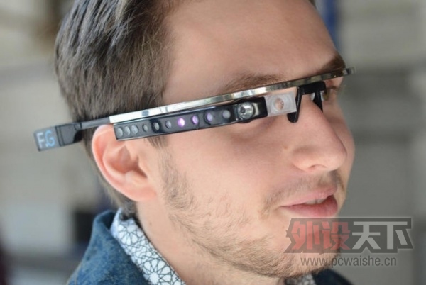 裤122ӵСGoogle Glass