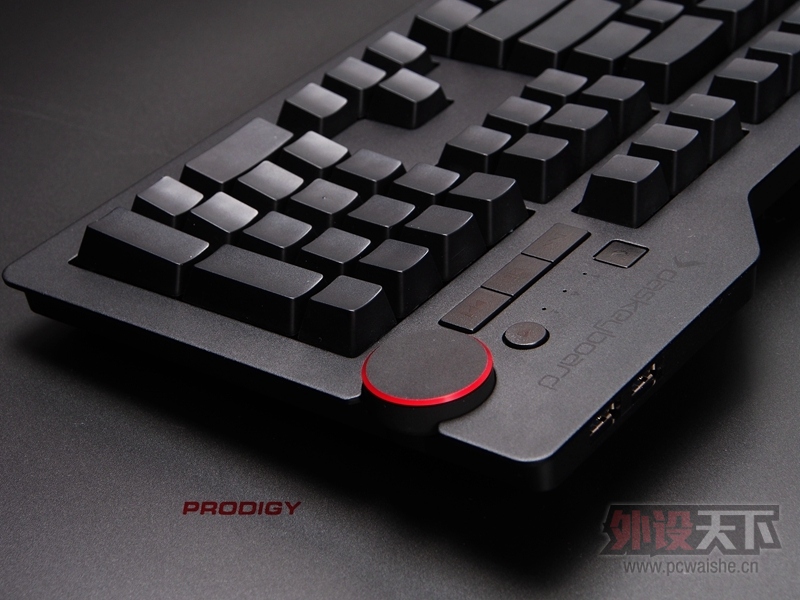 《 青轴之王，质感之王。》——  DAS keyboard 4 ultimate 无刻印青轴键盘评测