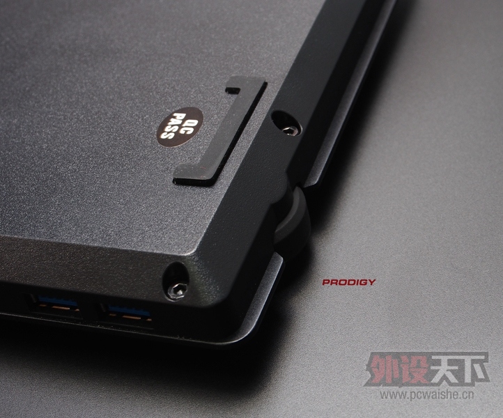 《 青轴之王，质感之王。》——  DAS keyboard 4 ultimate 无刻印青轴键盘评测