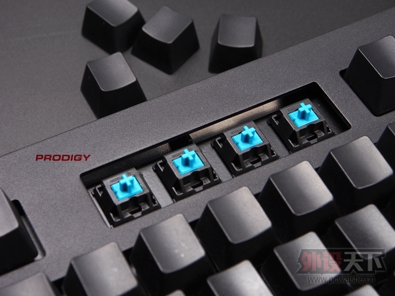 《 青轴之王，质感之王。》——  DAS keyboard 4 ultimate 无刻印青轴键盘评测