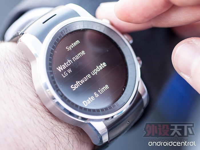 lg-audi-watch-webos-12.jpg