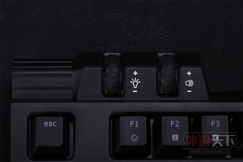 δ-13.jpg