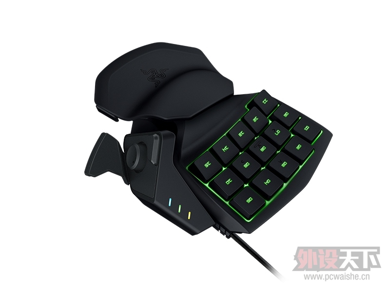 razer-tartarus-chroma-03.jpg