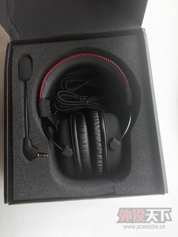 金士顿HyperX Cloud Core电竞耳机试用体验--Cloud家族极具性价比耳机