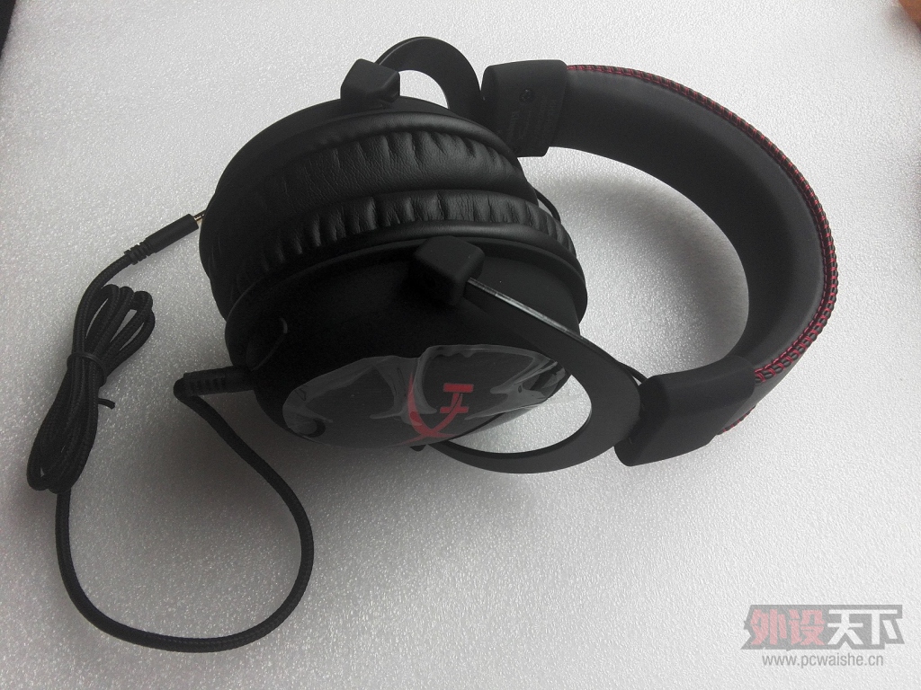 金士顿HyperX Cloud Core电竞耳机试用体验--Cloud家族极具性价比耳机
