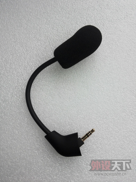 金士顿HyperX Cloud Core电竞耳机试用体验--Cloud家族极具性价比耳机
