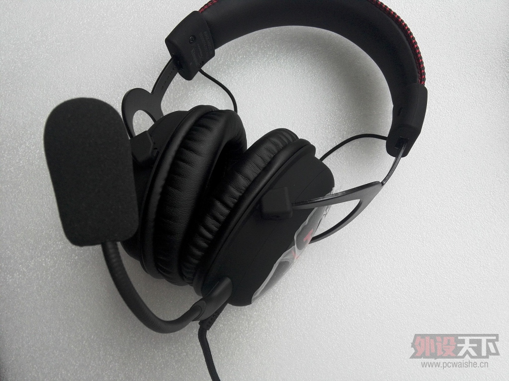 金士顿HyperX Cloud Core电竞耳机试用体验--Cloud家族极具性价比耳机