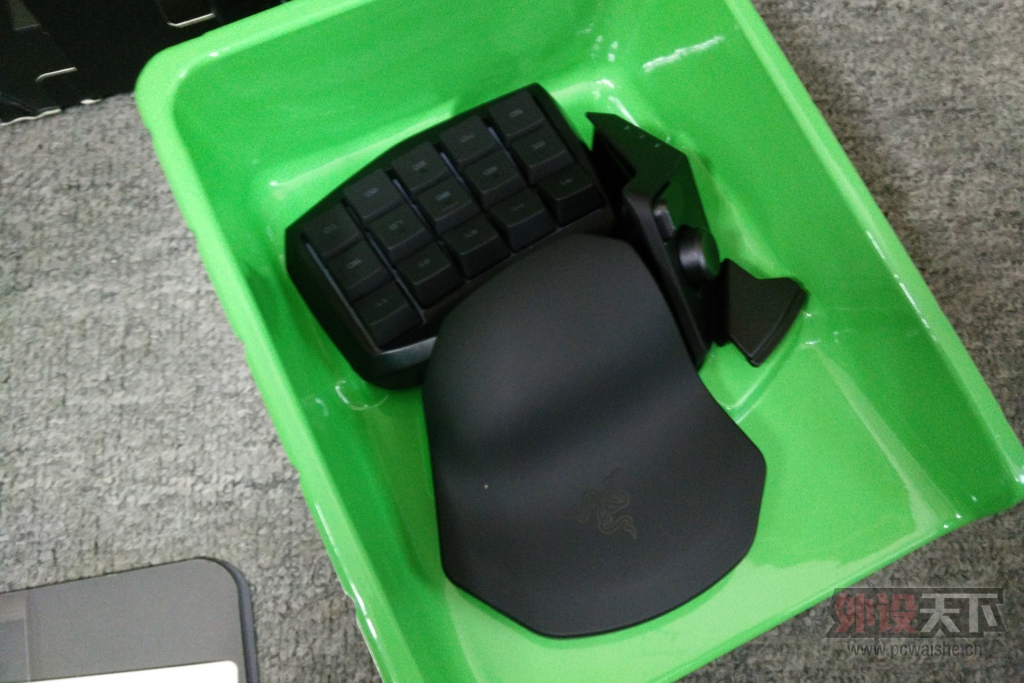 【广州】出售一堆外设 键盘鼠标耳机 Razer 雷柏 血手 新贵 宜博 等等