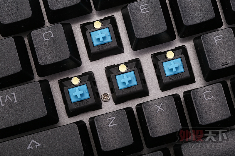 δ-12.jpg