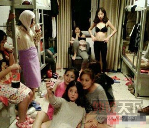 【每日话题】2015.12.08 你想象中的女生宿舍是什么样的？